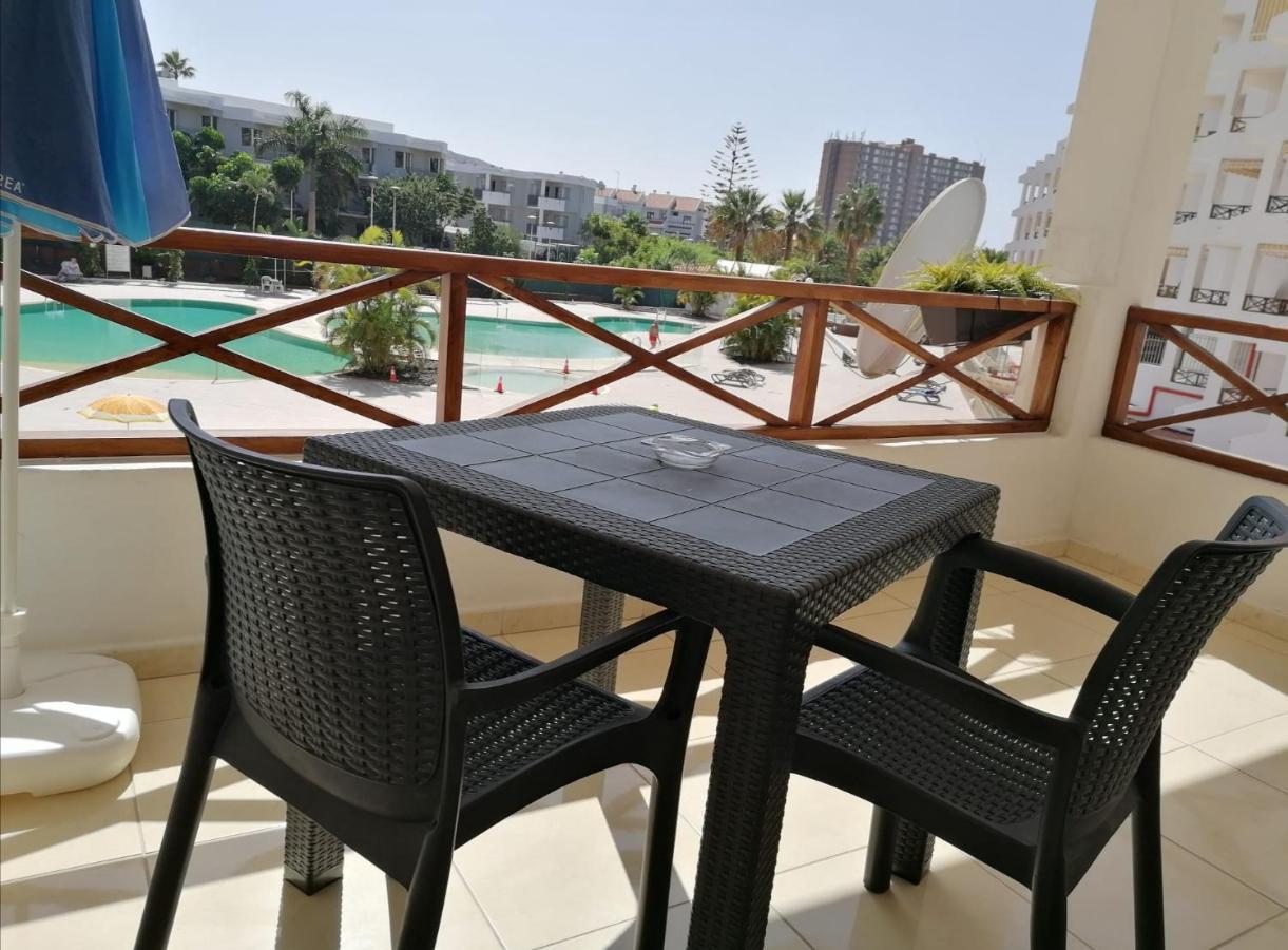 Large Studio Apartment With Lovely Terrace And Wifi Los Cristianos  Exterior foto